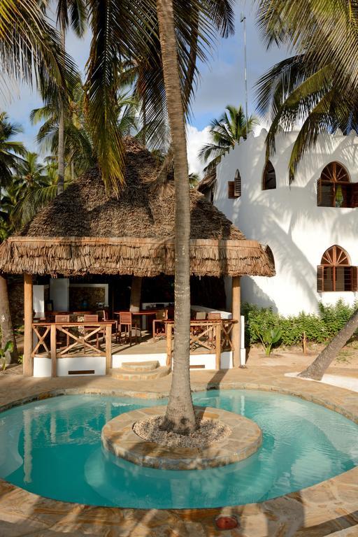 Hotel Hodi Hodi Zanzibar à Pwani Mchangani Extérieur photo